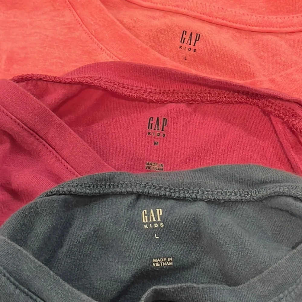 Lot of 3 Gap Kids Magic Changing Sequins Tee Shirts